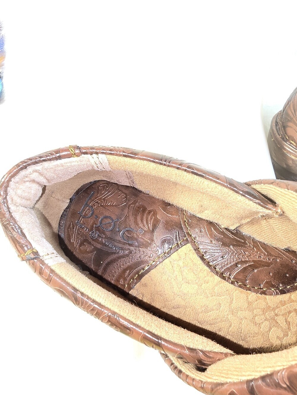 Women’s b.o.c. Born Women's Paisley Embossed Brown Leather Slip-On Clog - Picture 6 of 9